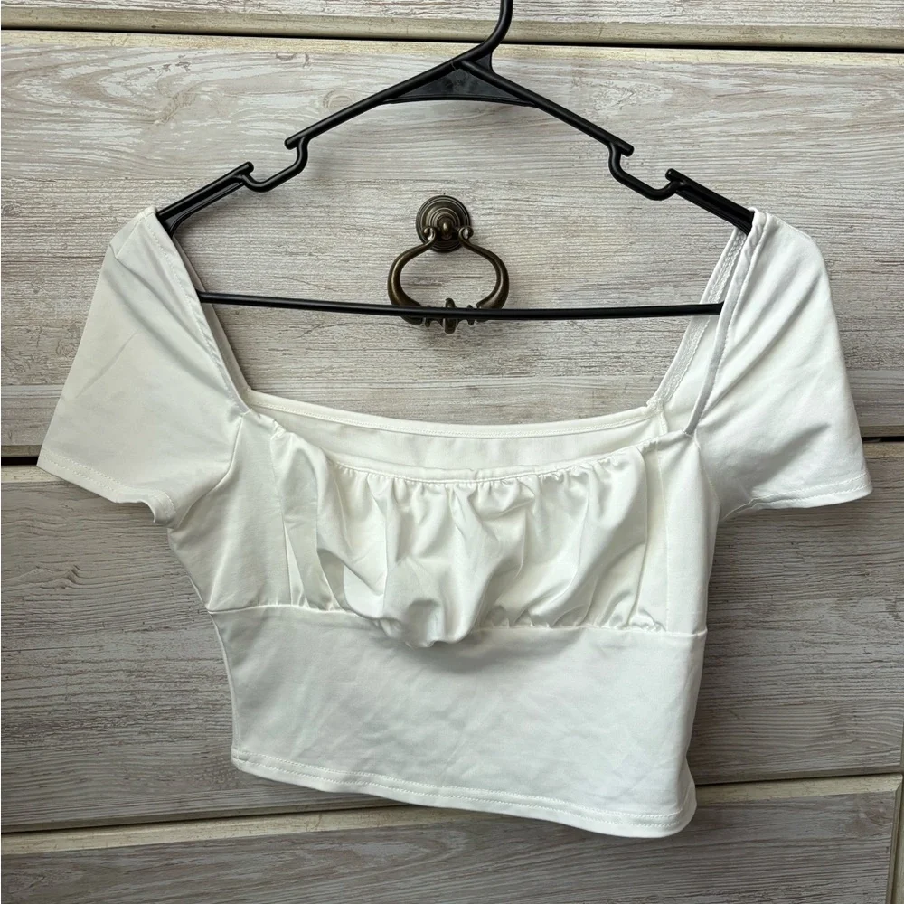SHEIN White Ruffled Crop Top - Picture 1 of 3
